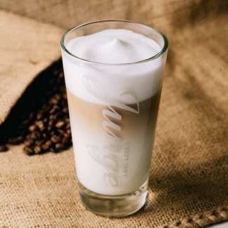 8042-latte-machiato-heissgetraenke-01 1